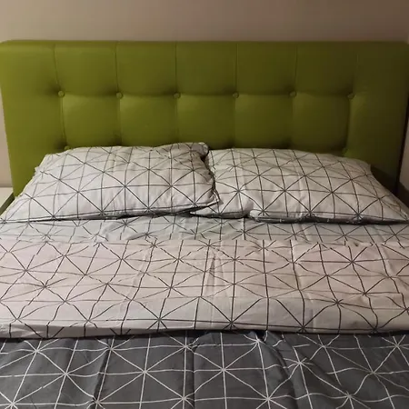 Cozy Bujorilor