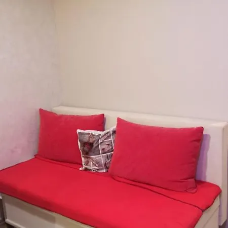 Cozy Bujorilor Daire *